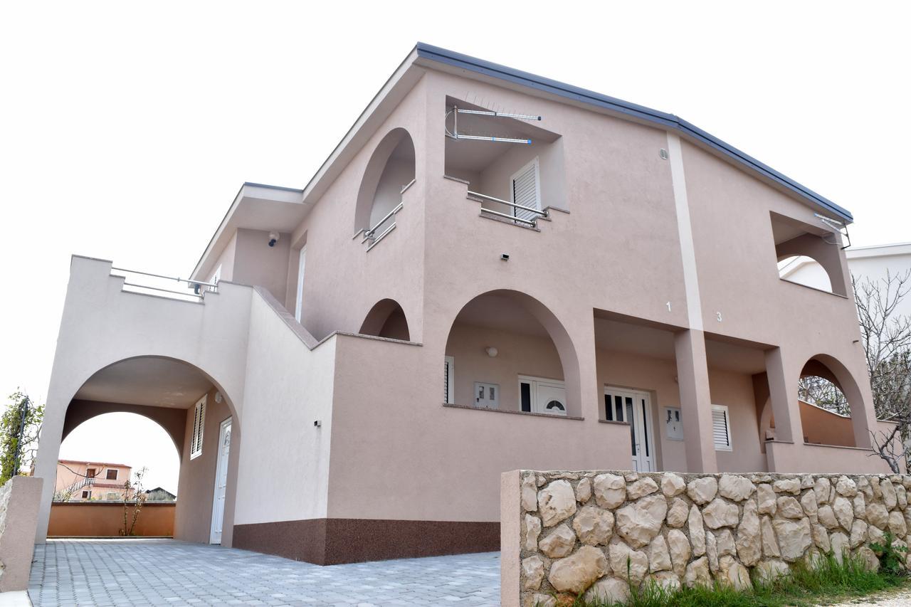 Apartments Oresic Вир Екстер'єр фото