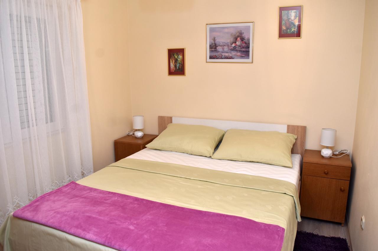 Apartments Oresic Вир Екстер'єр фото
