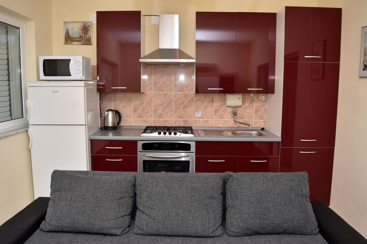 Apartments Oresic Вир Екстер'єр фото